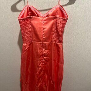 Steve Madden - Salmon Colored Strapless Slit Maxi Dress - S (Small)